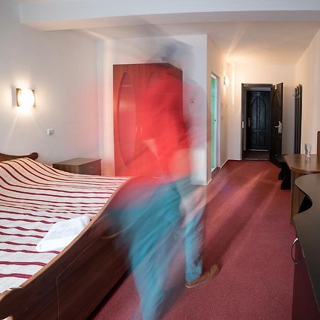 Hotel Marion Padurea Rotunda*** Reghin Esterno foto