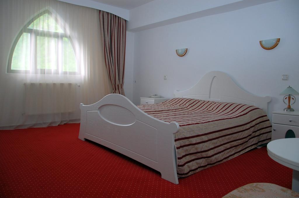 Hotel Marion Padurea Rotunda*** Reghin Esterno foto
