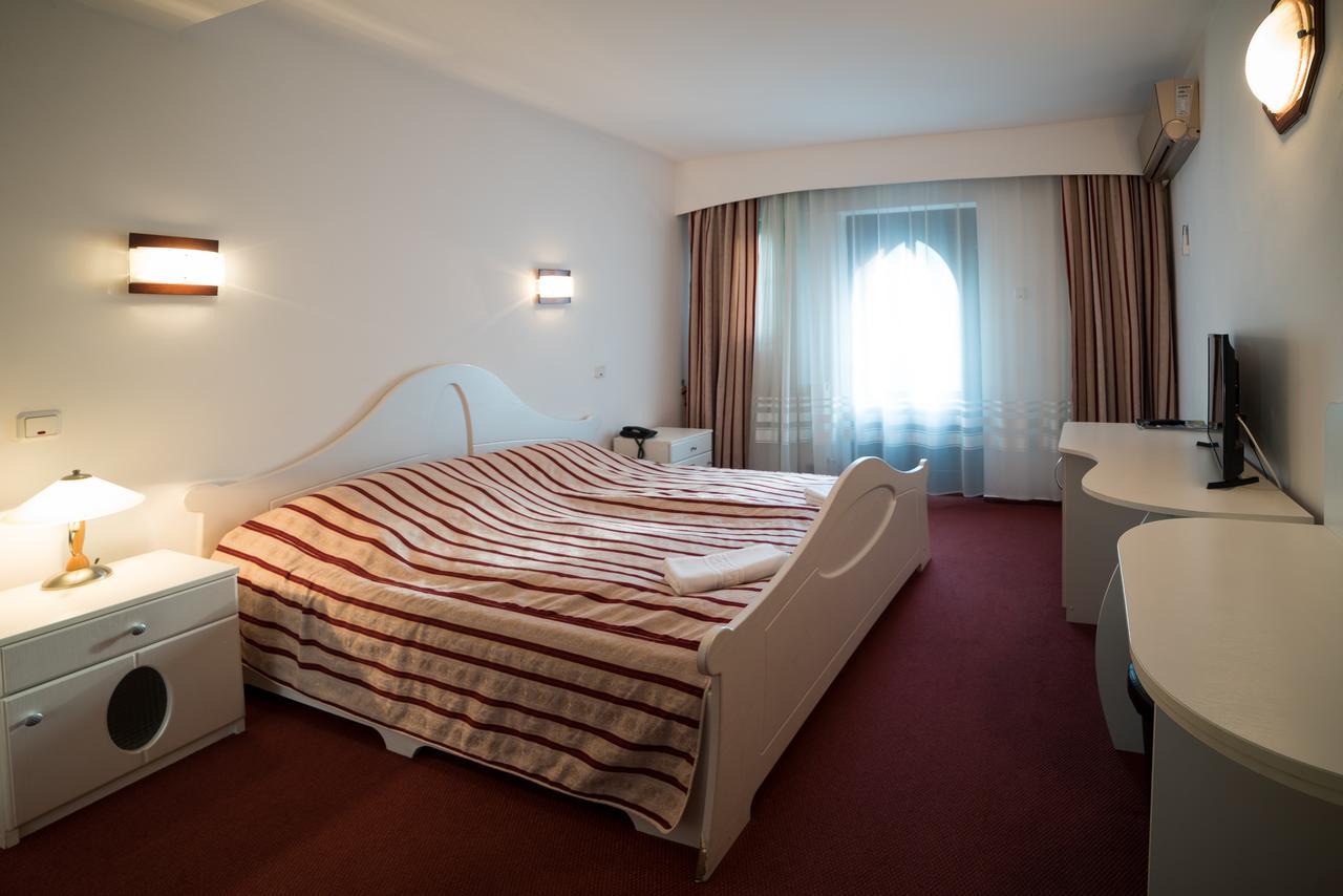Hotel Marion Padurea Rotunda*** Reghin Esterno foto